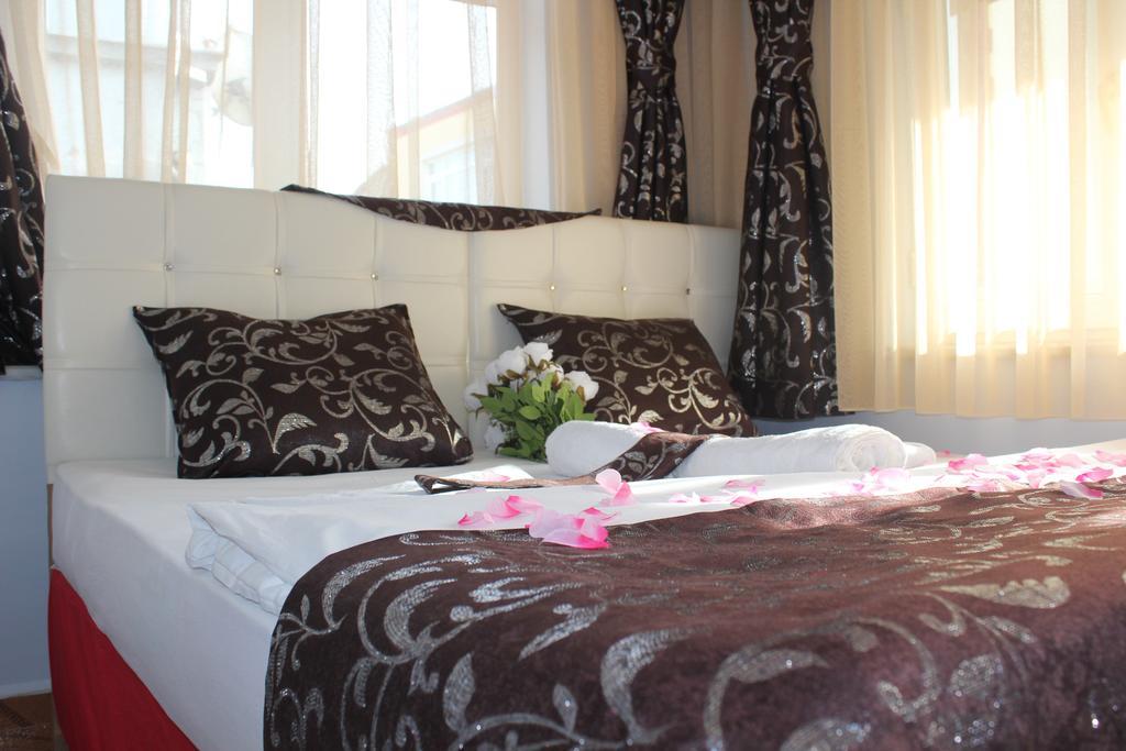 Hotel Kaya Istanbul Exterior photo